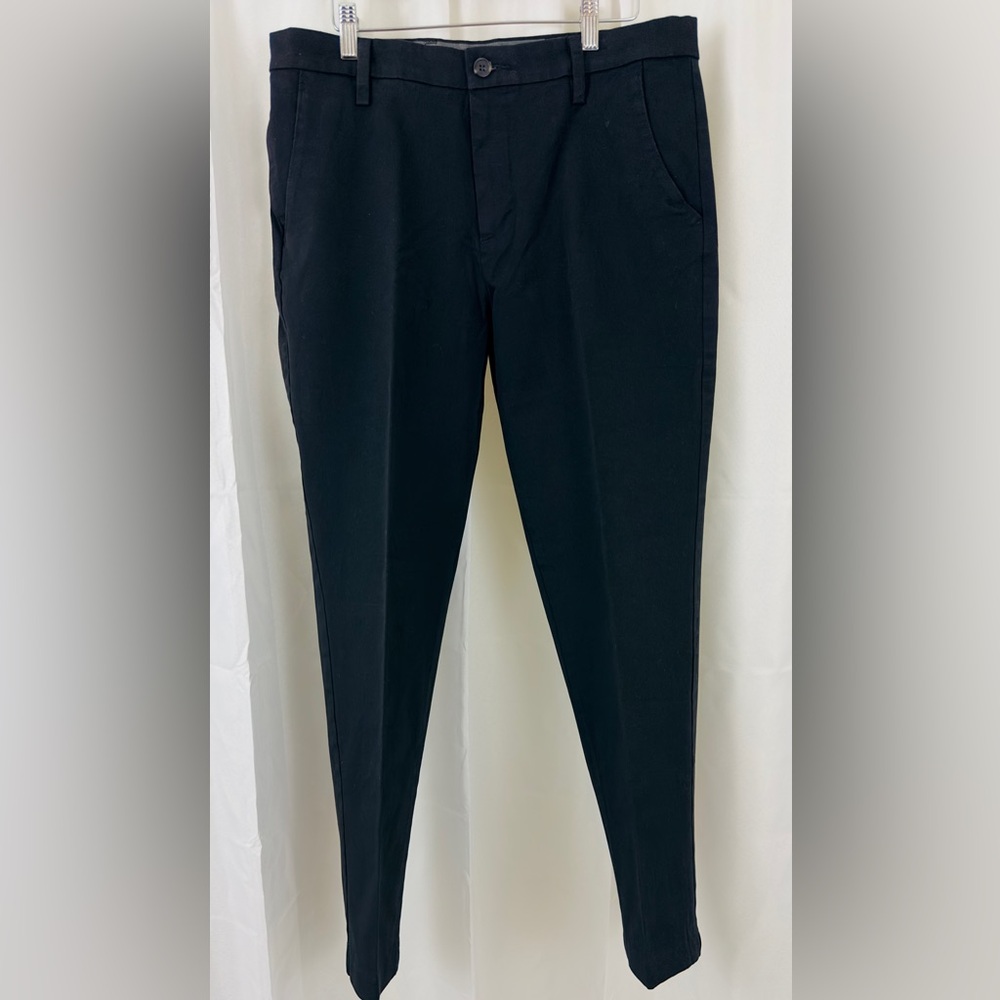 Dockers-Men’s Black Comfort Waist Workday Chinos, Straight Fit. 32W x30… - Picture 5 of 16